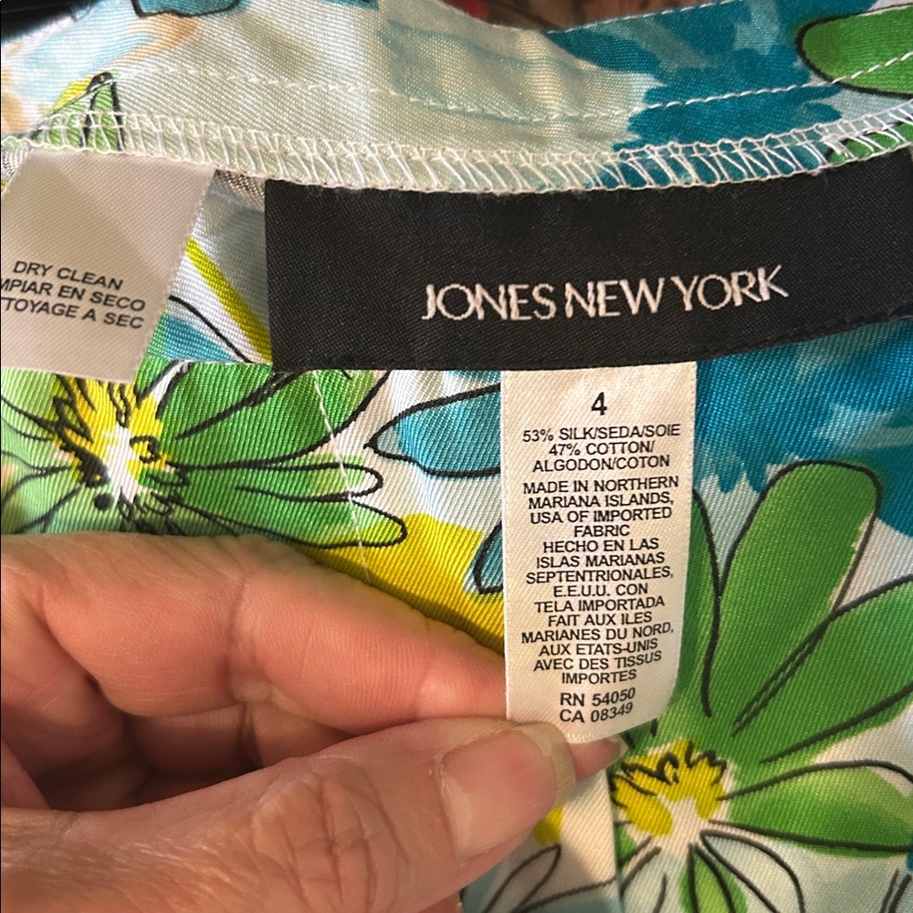 Jones New York Green Floral Silk Cotton Blend Cropped Pants Size 4 - Picture 7 of 7